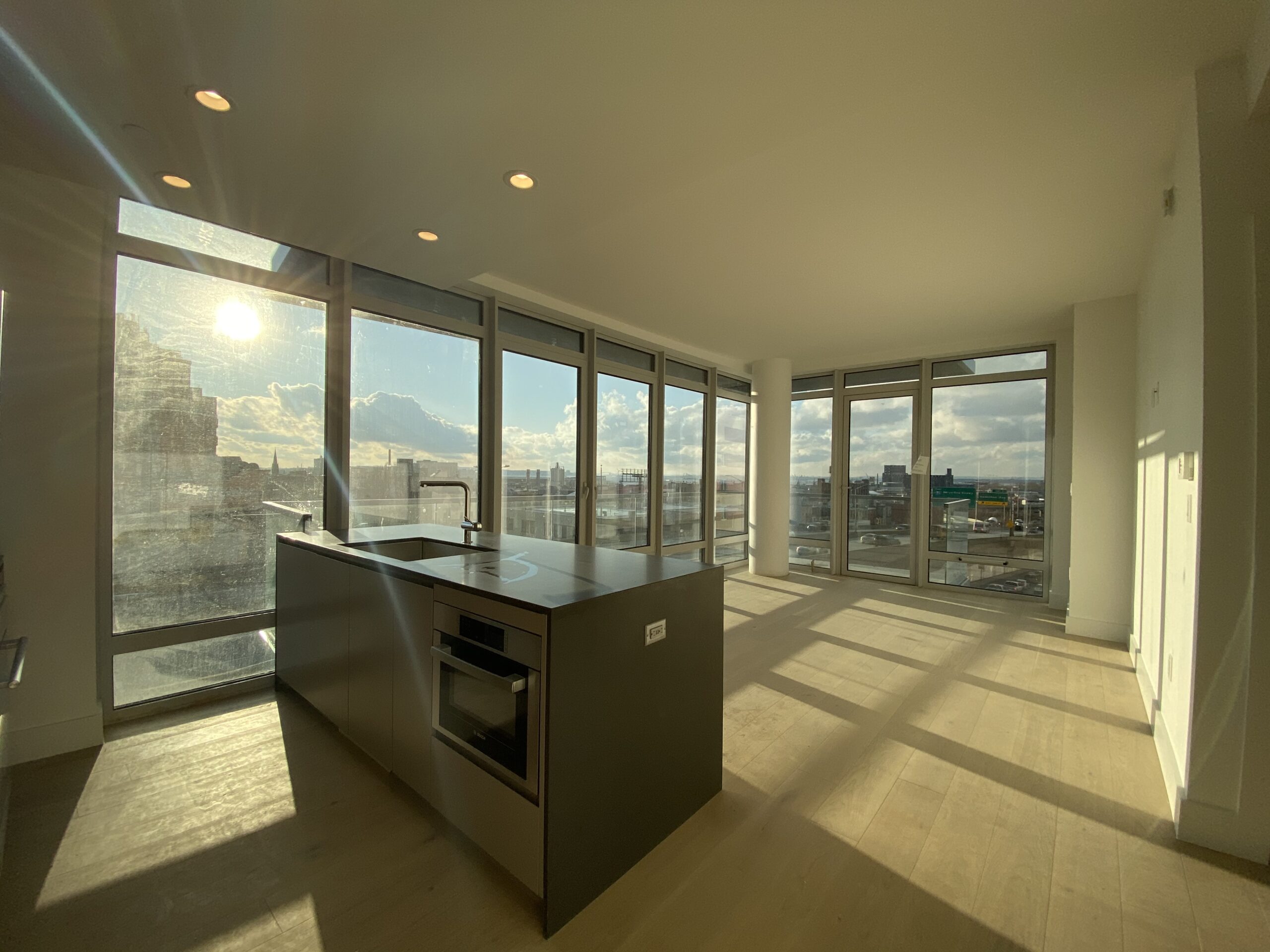 575 4th 5A kitchen living room